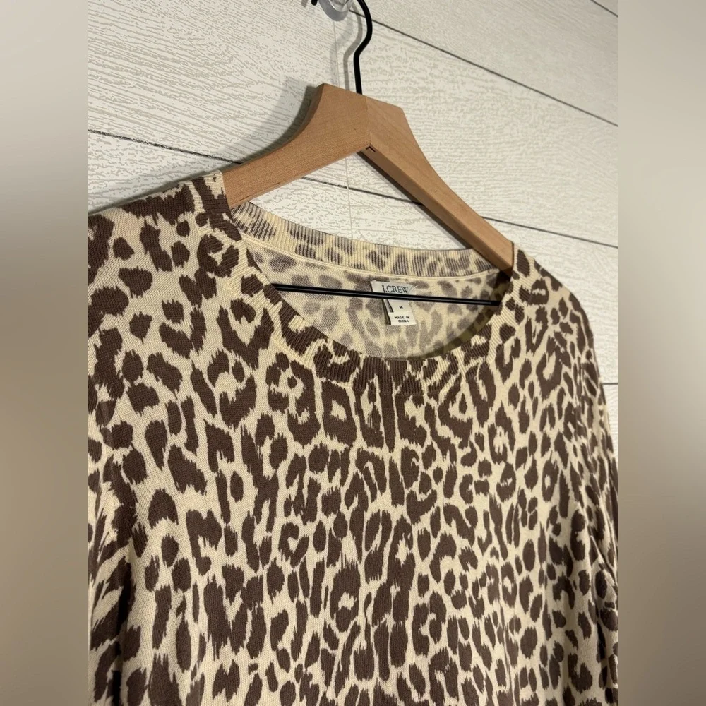 J. Crew Cotton Teddie Sweater in Leopard, Size Medium - Picture 7 of 13